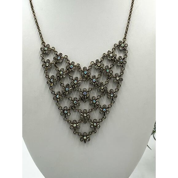 Vintage Antique Silver Chainmail Mesh Floral Rhinestone Bib Drape Necklace - Picture 2 of 9